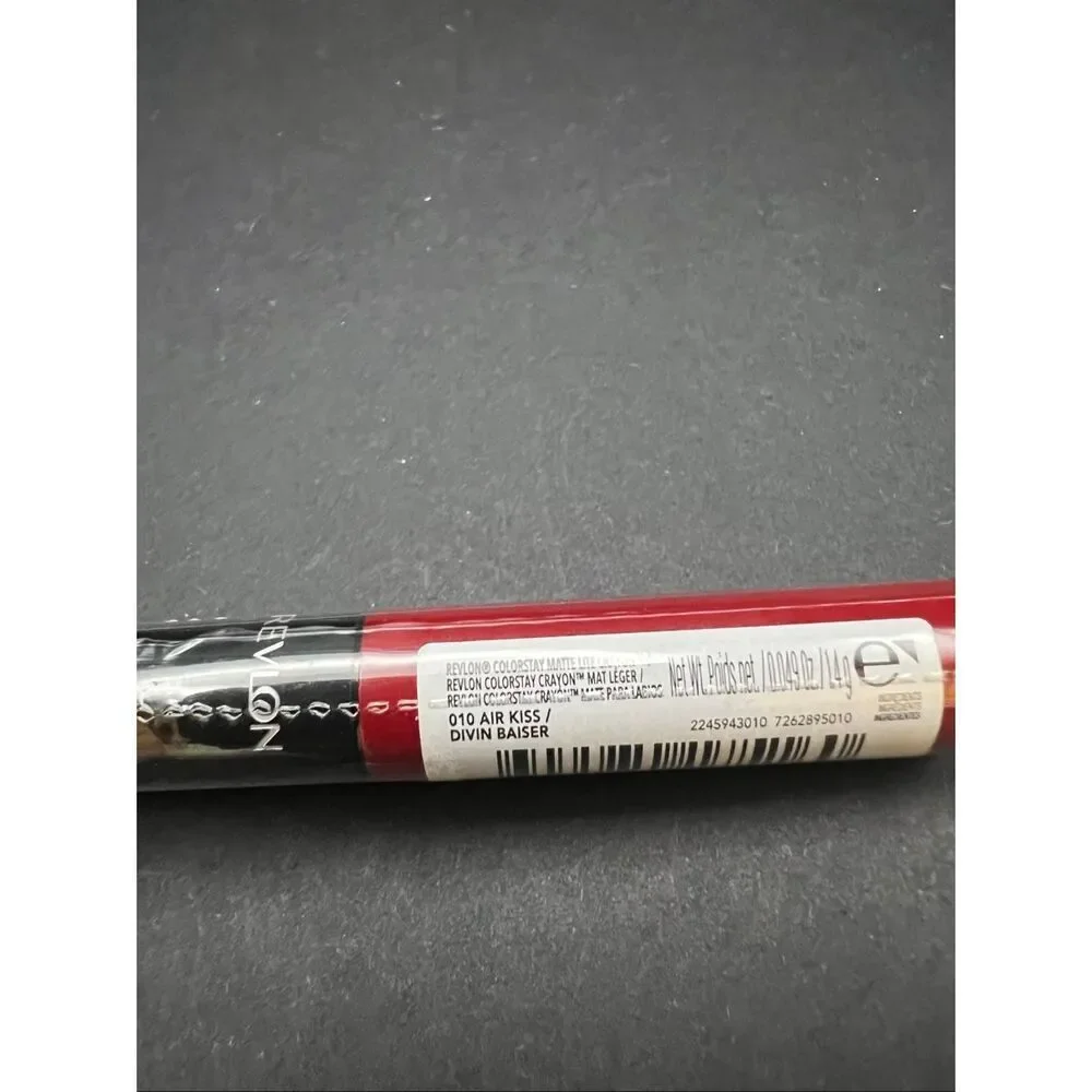 New Sealed Revlon Colorstay Matte Lite Crayon 010 Air Kiss